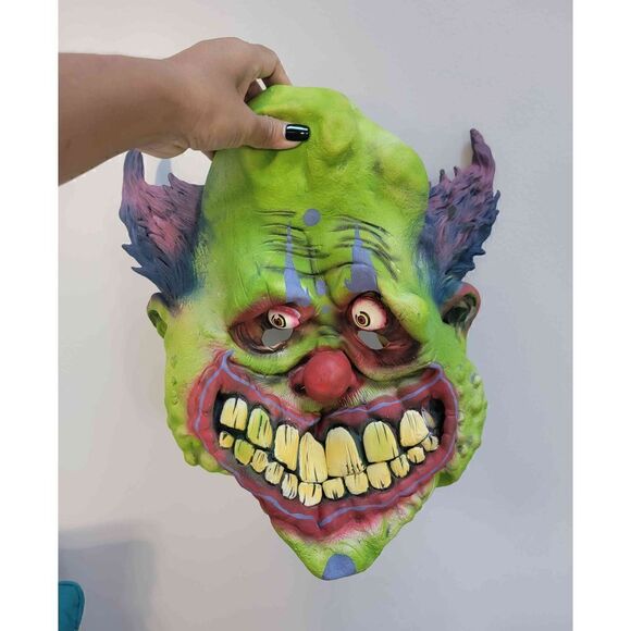 Clown Halloween Mask   - Picture 1 of 4